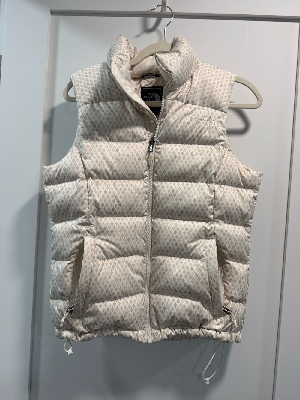 The North Face Women's Cream Patterned Quilted Vest